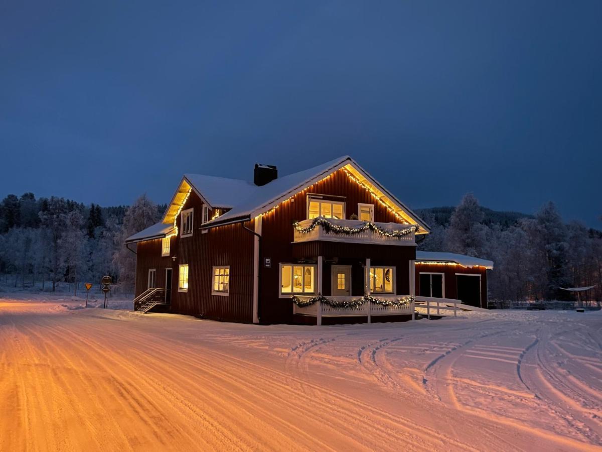 Апартаменты Swedish Adventure Brograngen Экстерьер фото